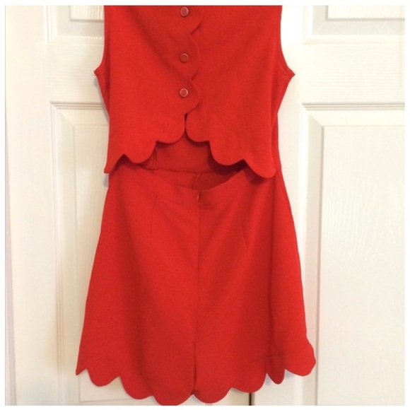 Monteau Red Scalloped Sleeveless Romper XL - Picture 3 of 6